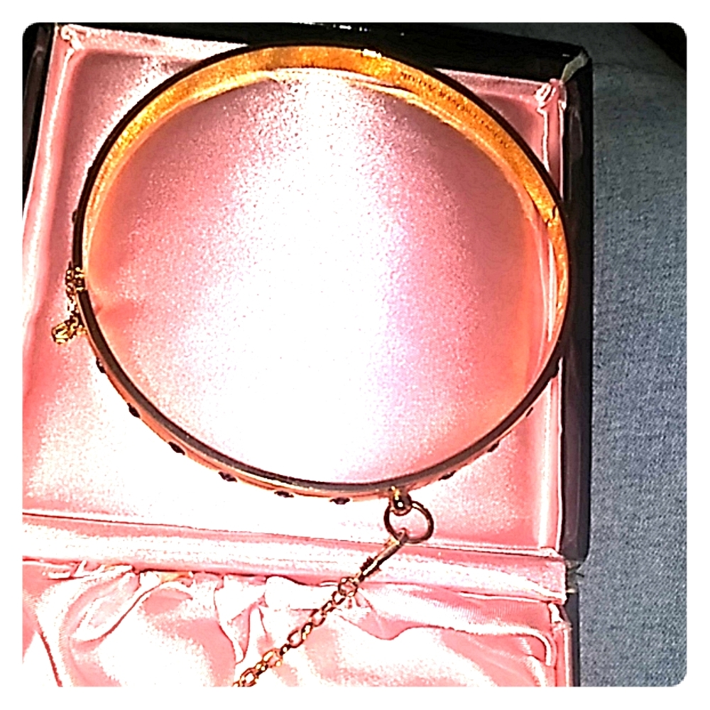 Agent provocateur 18k collar
